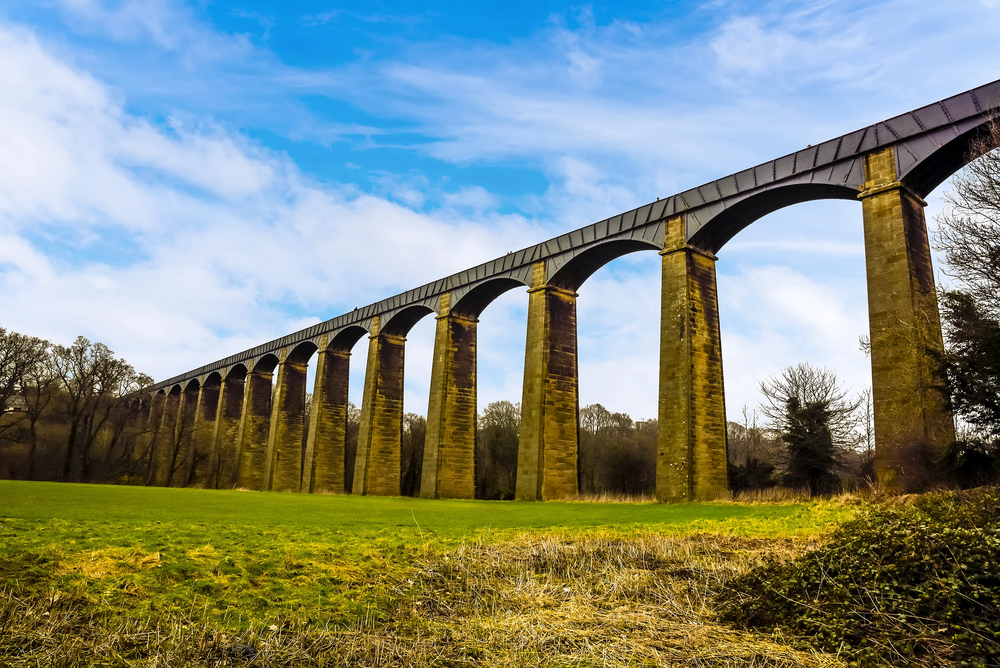 Depositphotos_438218732_S