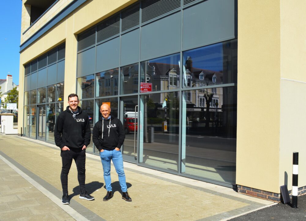 LVL5llandudno3