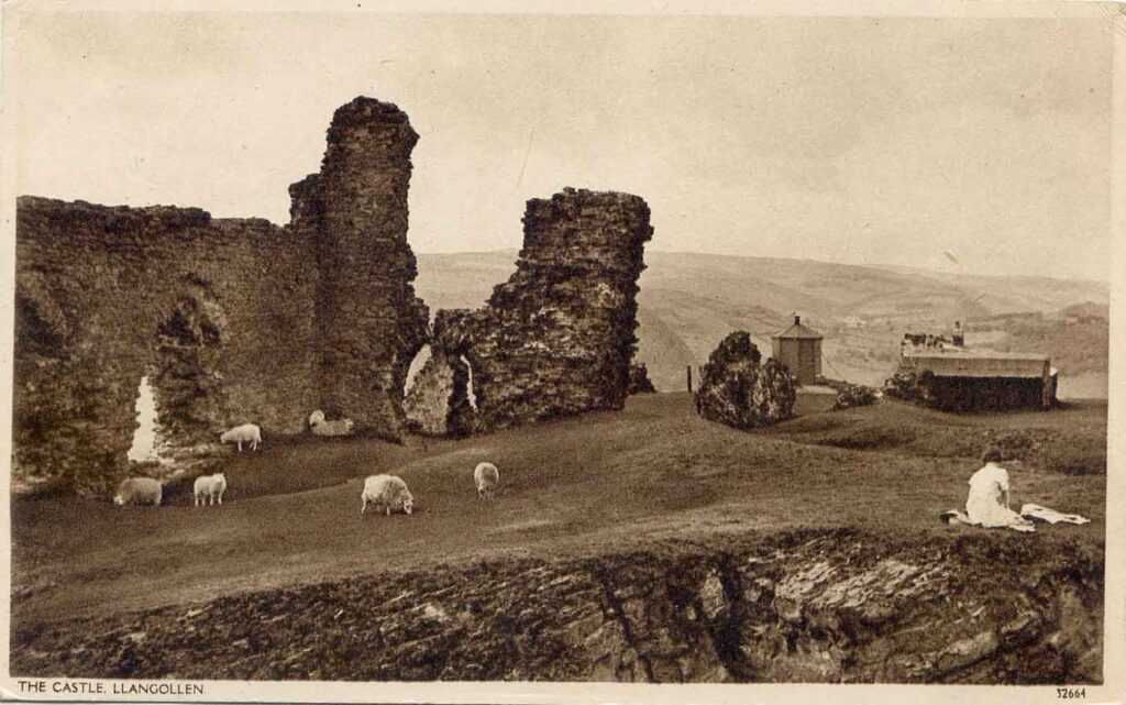 14.11.23_New podcast exploring the history of Castell Dinas Brân launched