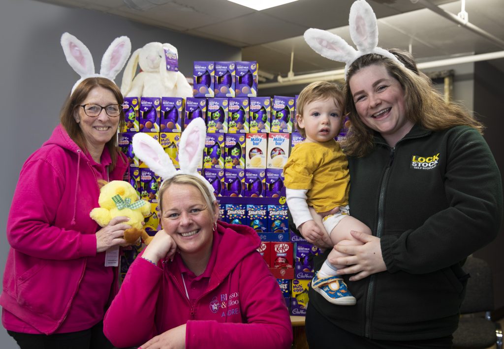 09-4-25 Lock Stock Easter-3