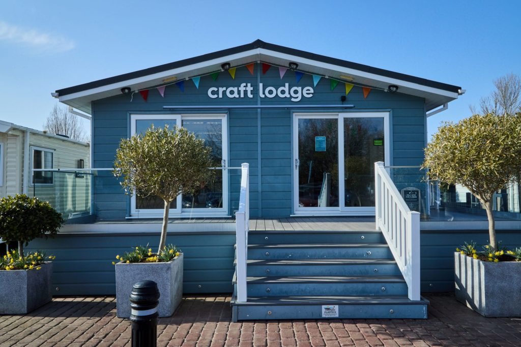 DarwinCraftLodge