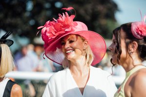 Bangor-on-Dee-Ladies-Day