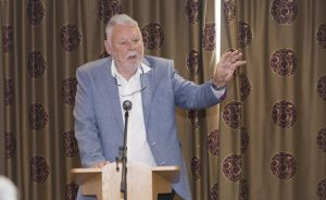terry waite 3